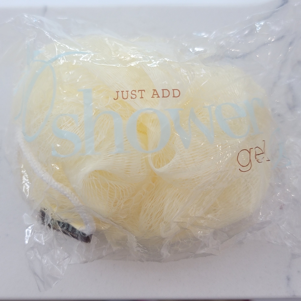 Bundle of 12: Luxurious Sheraton Hotel Loofahs